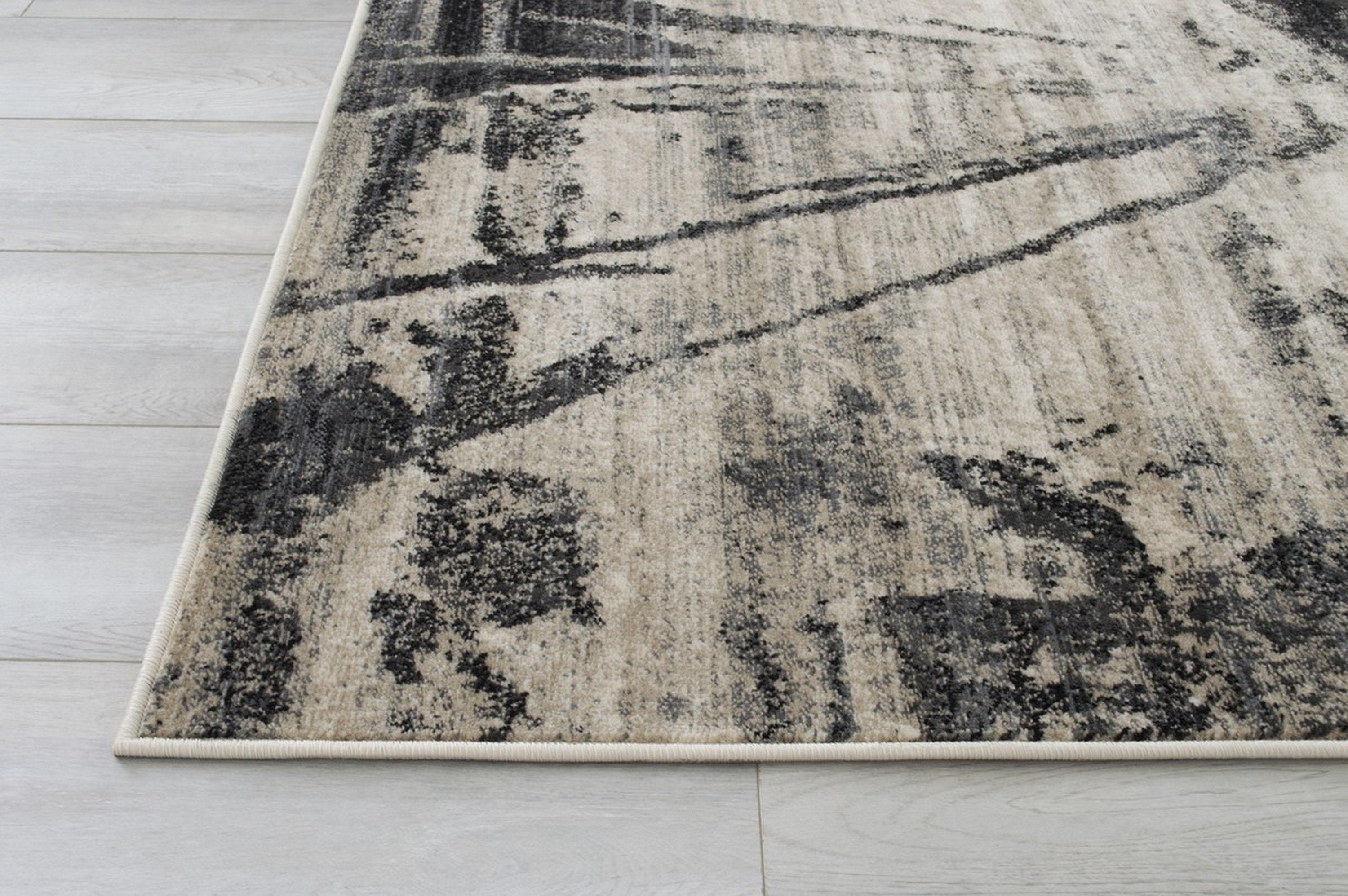 Abstract Splash Pattern Rug - Burgundy, Maroon, and Gold Design