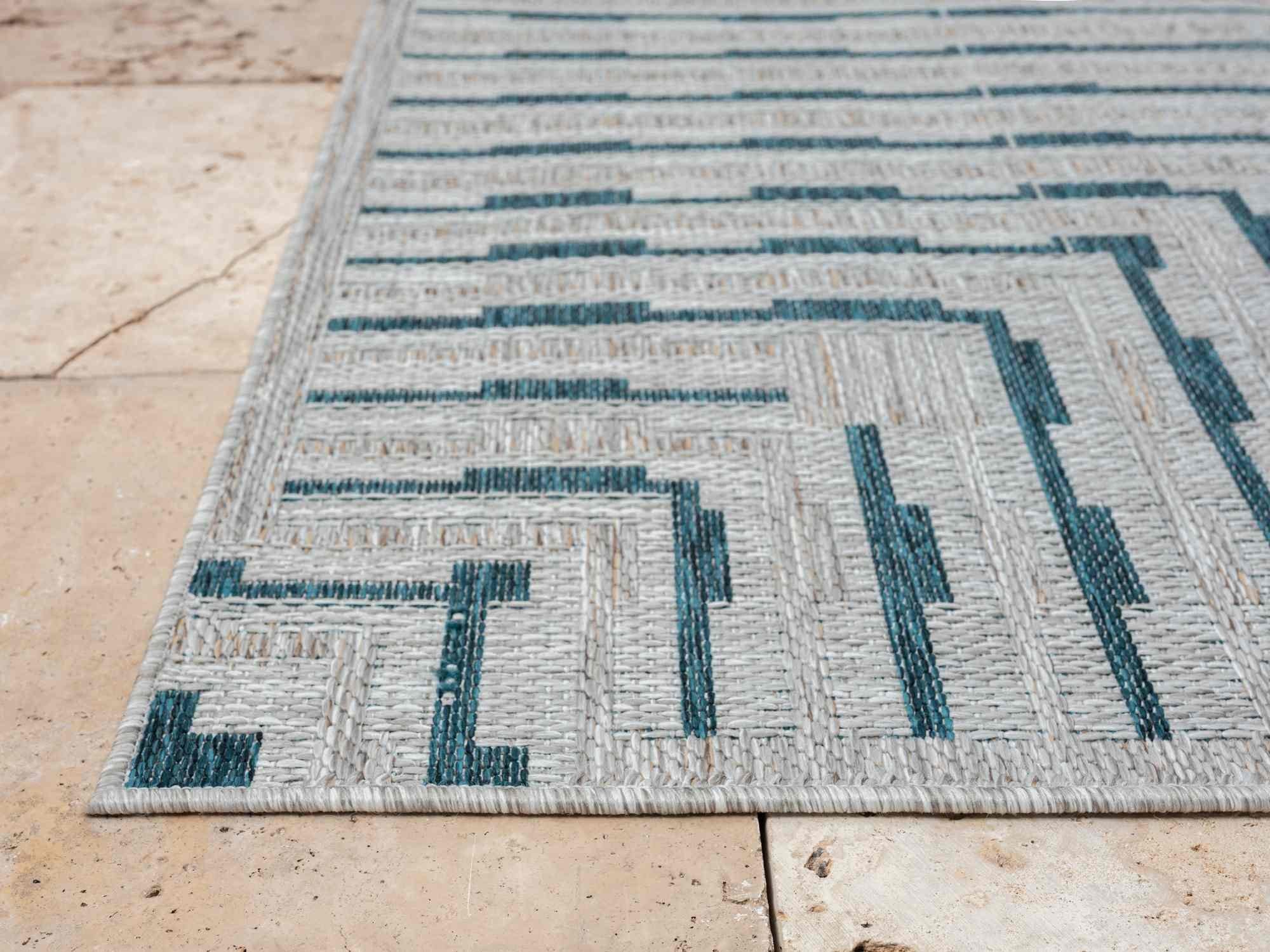 Outdoor Rug for Patio or Porch – Waterproof, Stain-Proof – Geometric Stripes in Blue, Beige, Gray