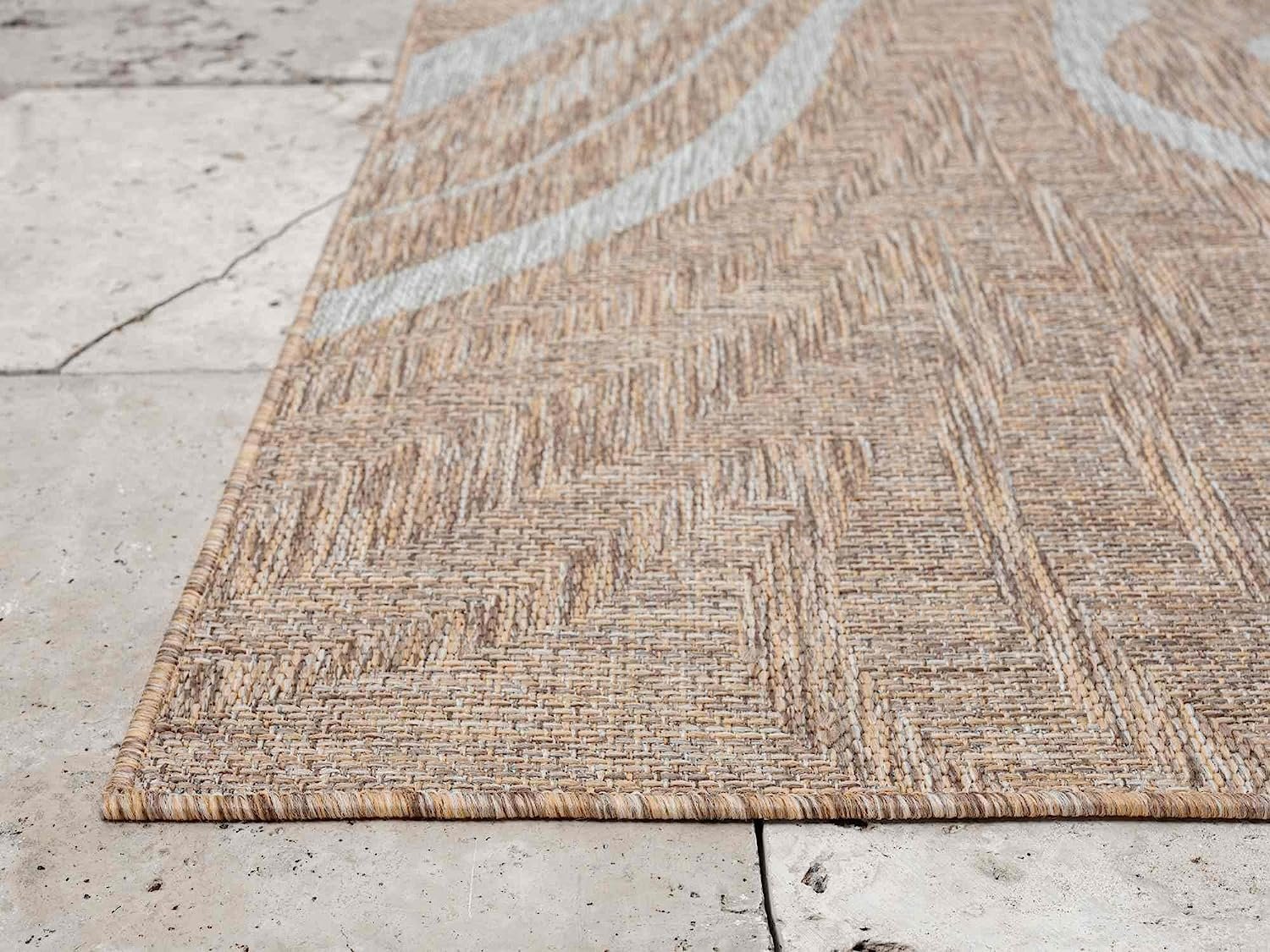 Ocean Pattern Outdoor Rug – Waterproof, Fade-Resistant – 5x7 & 8x10 Sizes